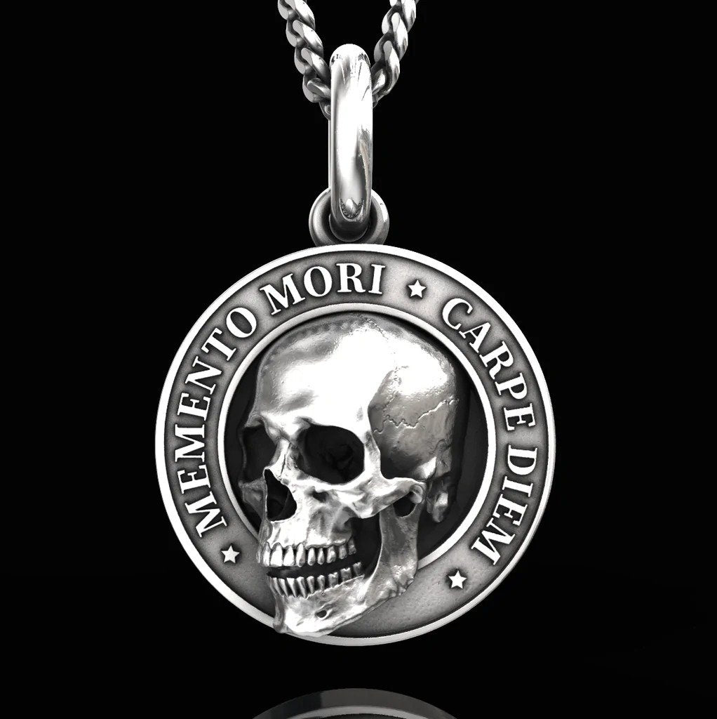 🔥Wisiorek z czaszką Memento Mori