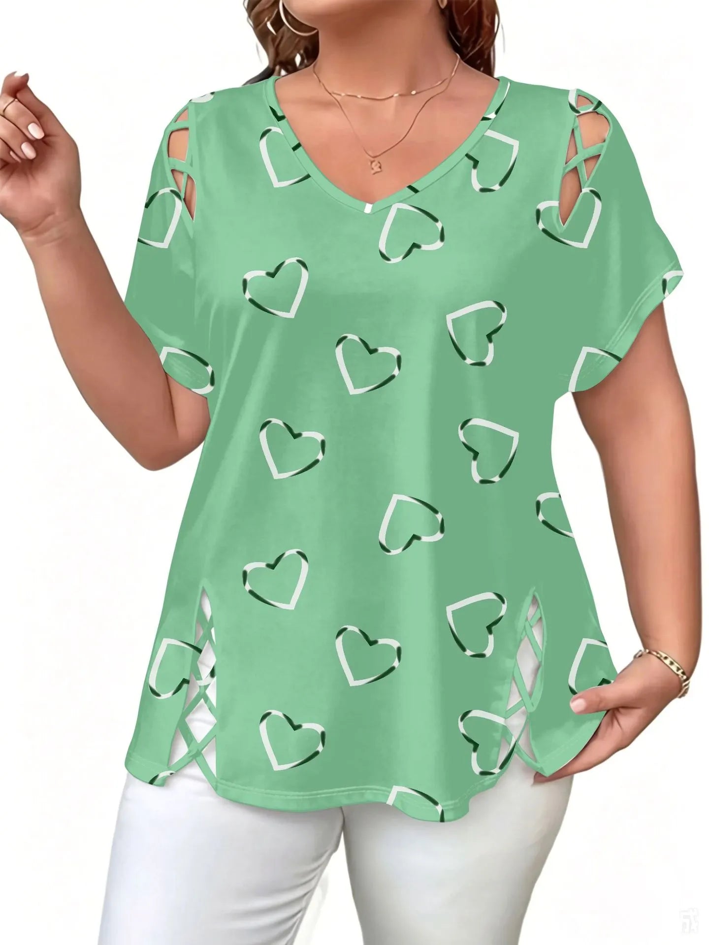 👗🌸Women's summer blouse with V-neck and print — soft, elegant🌟