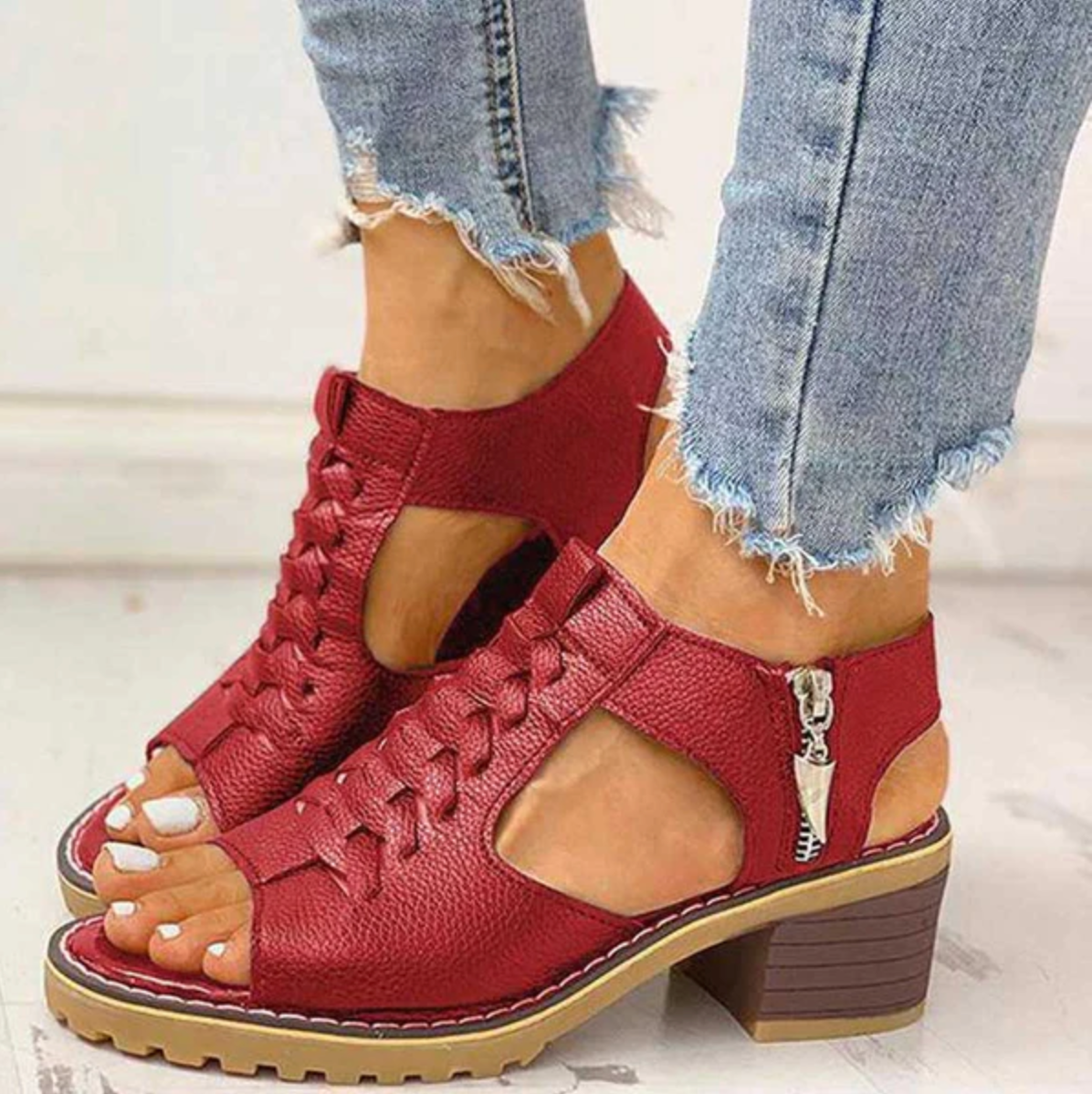 Damskie sandały ortopedyczne na obcasie klockowym z zamkiem bocznym