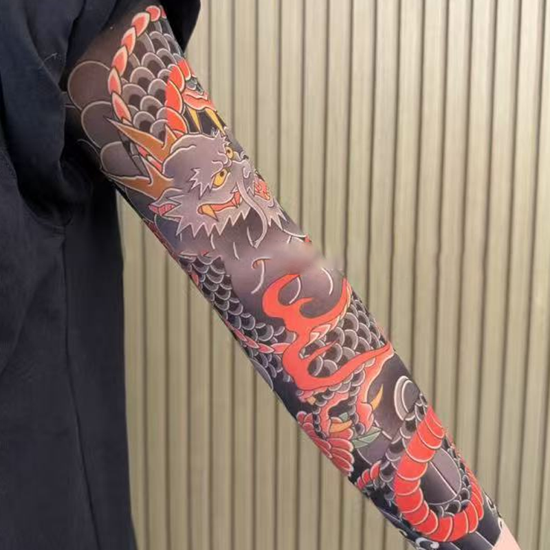 🔥Nowy trend ❤️‍🔥 Ultracienkie rękawy przeciwsłoneczne z wzorem tatuażu